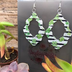 🍀 St Patrick’s Day faux leather earrings 🍀